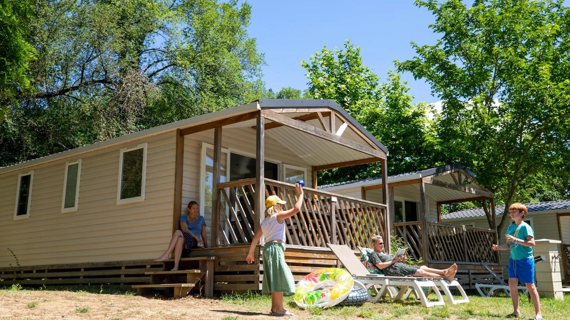 Camping RCN La Bastide en Ardèche Sampzon