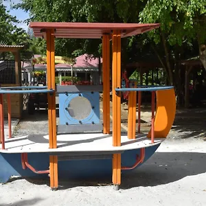 Du Jardin Botanique, Ex. Propriete Coluche , Deshaies Guadeloupe