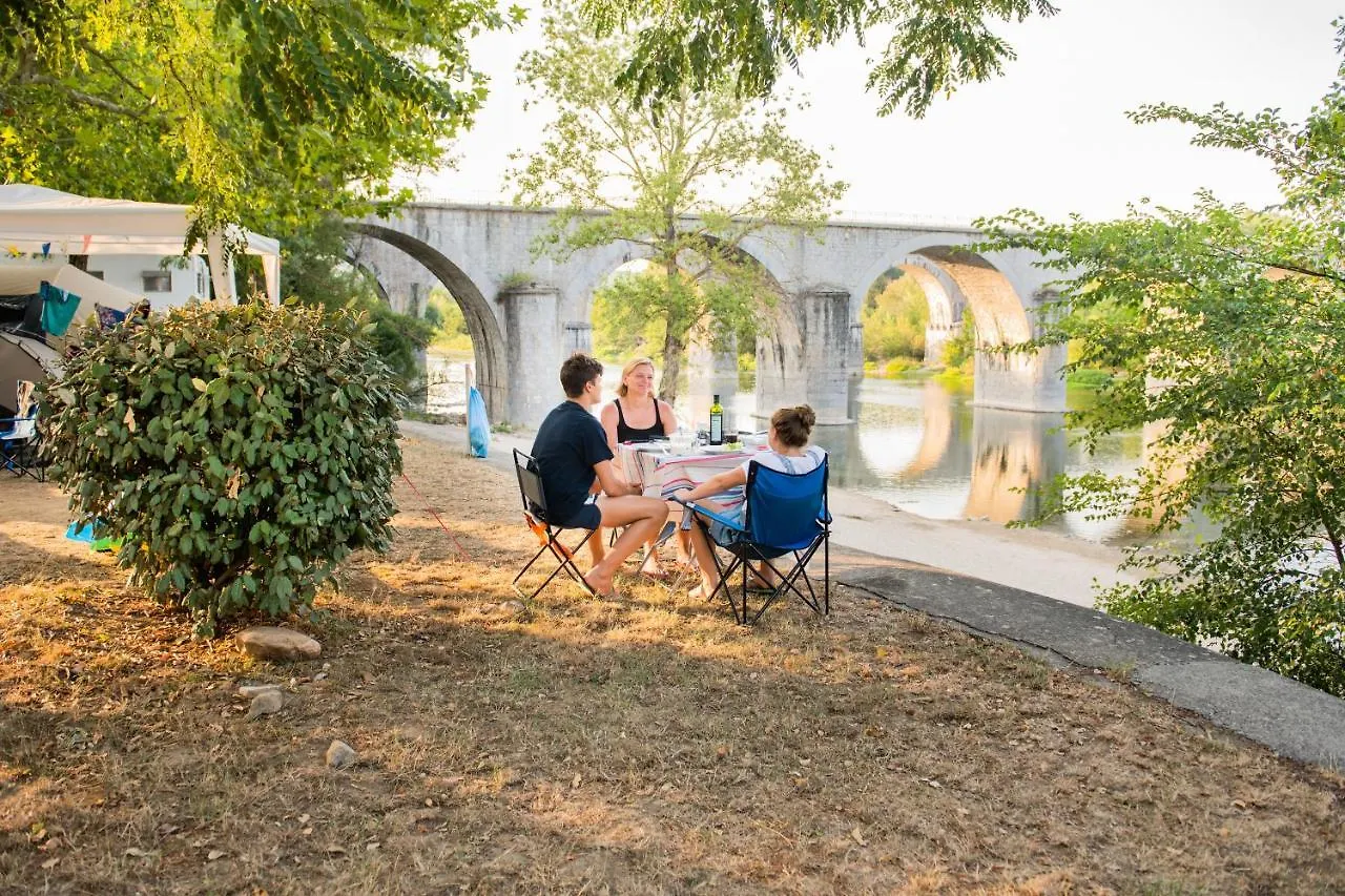 Campsite Camping Rcn La Bastide En Ardeche Sampzon