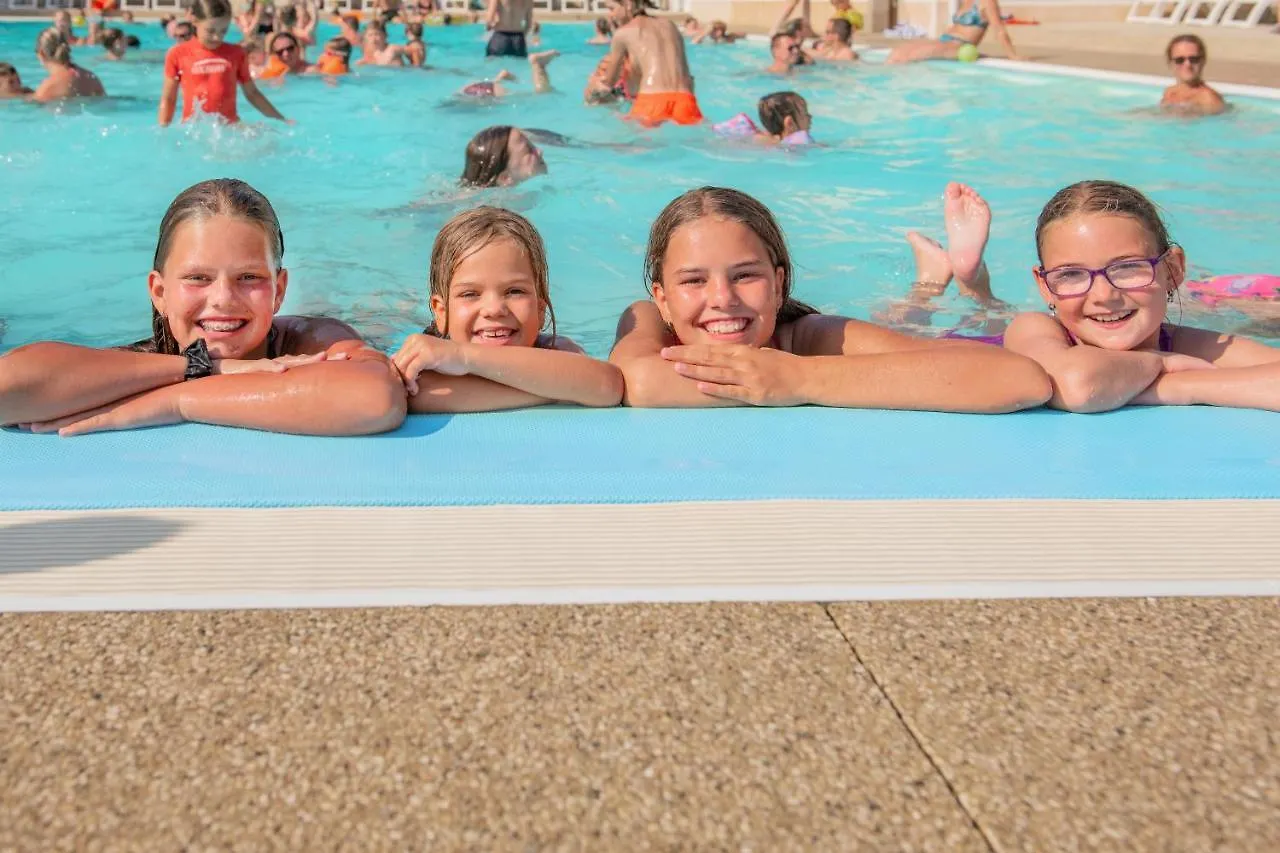 Camping Rcn La Bastide En Ardeche Sampzon 5*,  France
