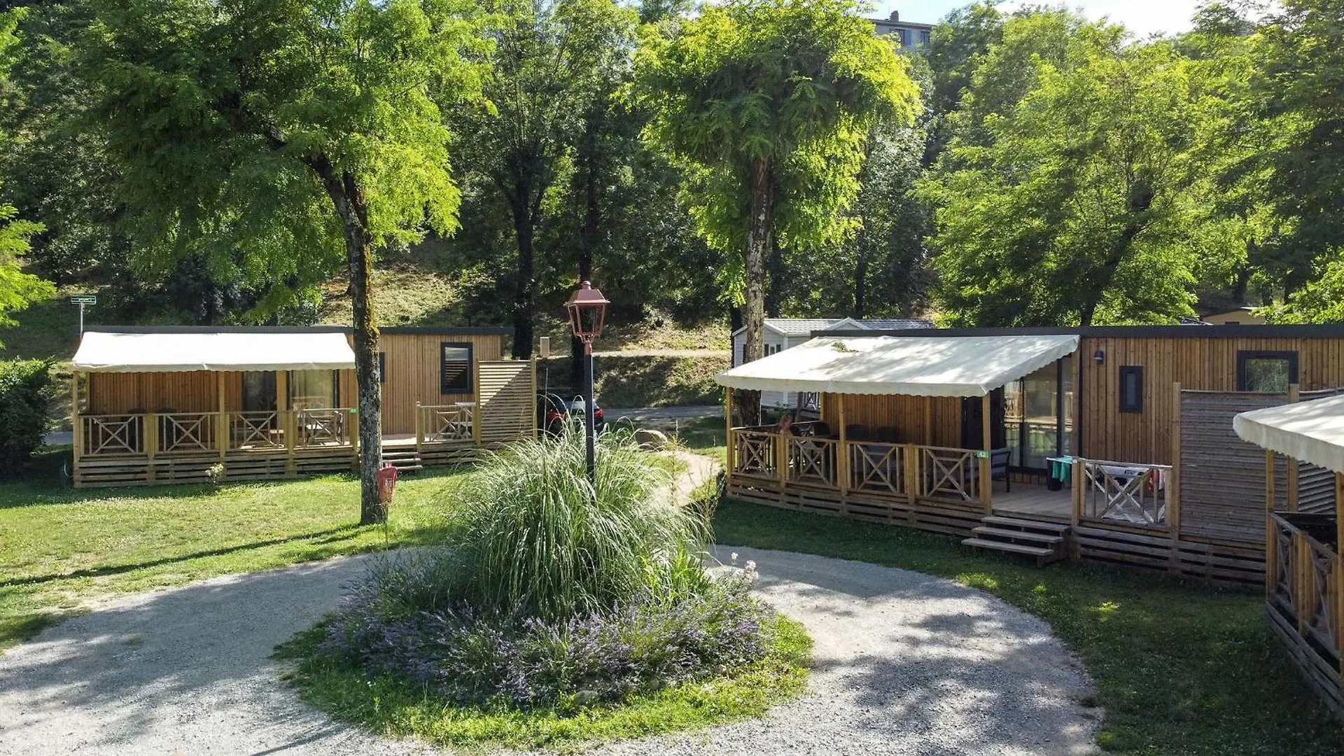 Camping Rcn La Bastide En Ardeche Sampzon Campsite