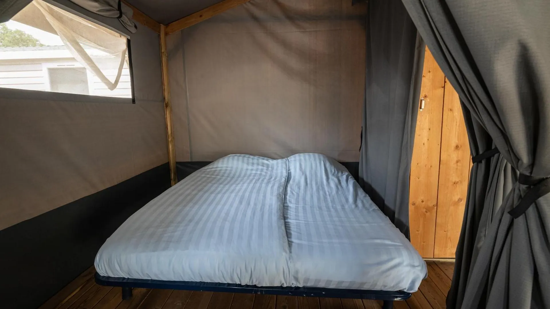 Camping Rcn La Bastide En Ardeche Sampzon