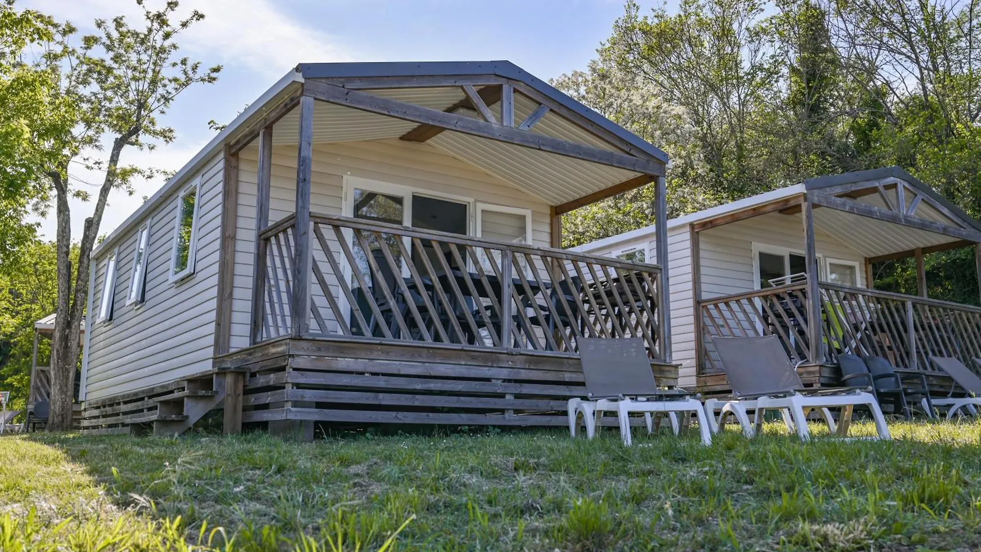 Camping Rcn La Bastide En Ardeche Sampzon Campsite