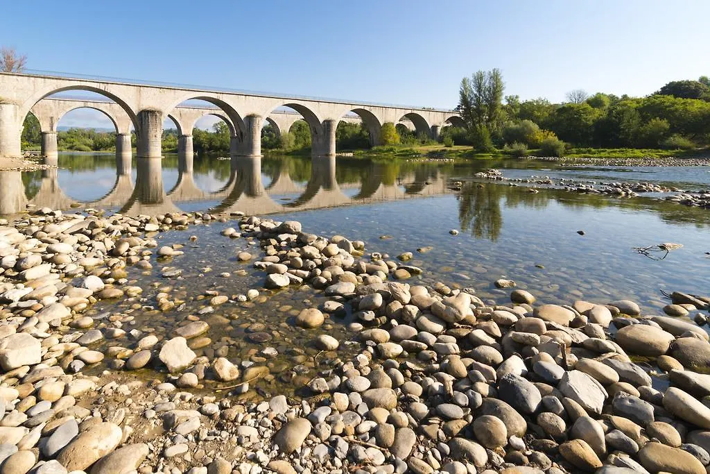 Camping RCN La Bastide en Ardèche Sampzon